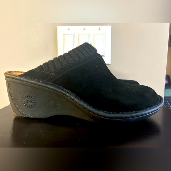 UGG | Shoes | Rare Nwot Ugg Gael Wedge Clogs | Poshmark